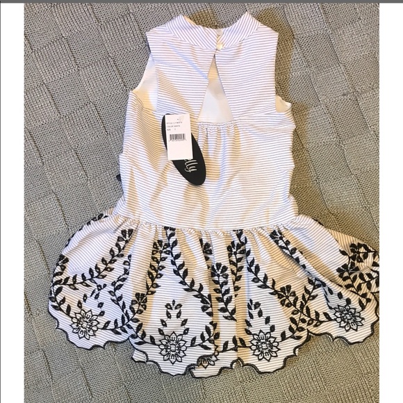 Ava and Yelly embroidered party dress - Picture 8 of 9